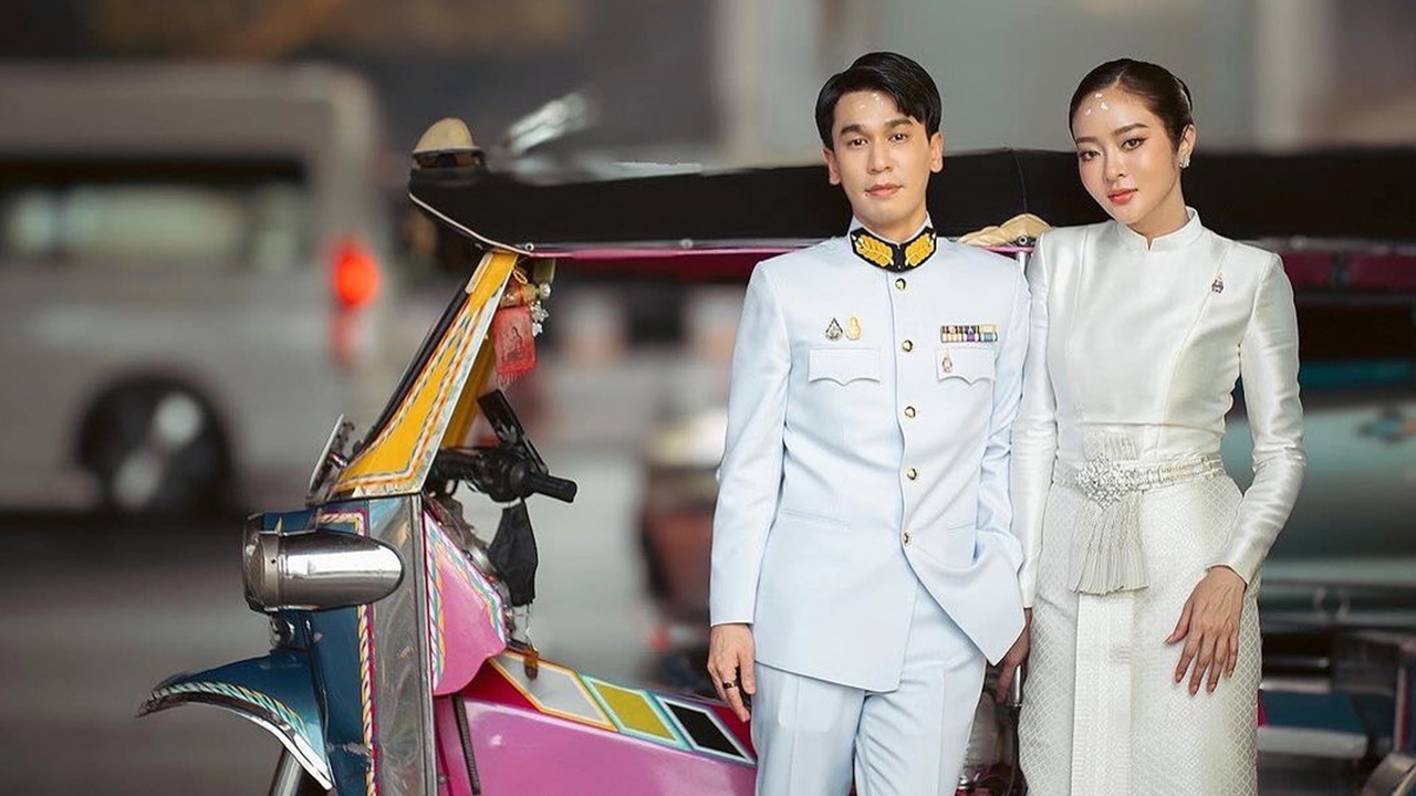 ไขข้อสงสัย แก้มบุ๋ม-พีท ตอบแล้ว จดทะเบียนสมรสไหม แฟนคลับเมนต์สนั่น