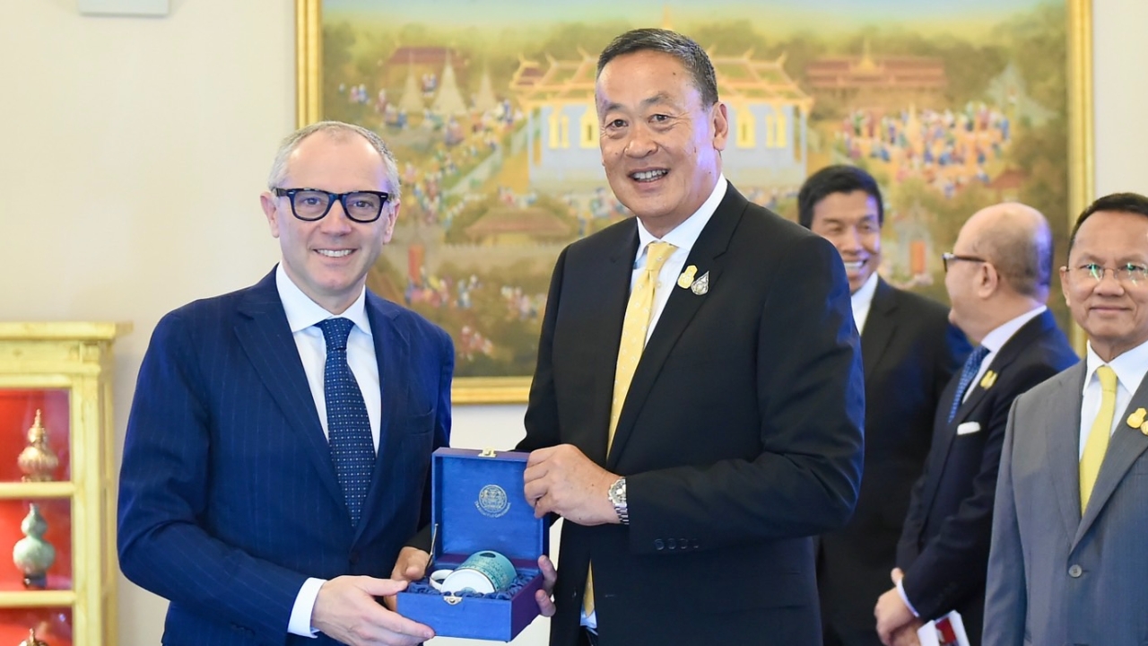 “เศรษฐา” ถก ผู้บริหาร F1 คุยโอกาสใช้ไทยเป็นสนามจัดการแข่งขัน