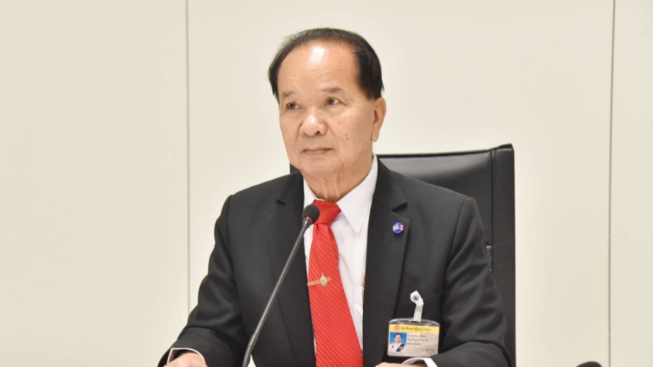 สมคิด เชื่อเพื่อไทยไร้คลื่นใต้น้ำหลังปรับ ครม. ย้ำแก้ รธน. ไม่ใช่เพื่อคนใดคนหนึ่ง