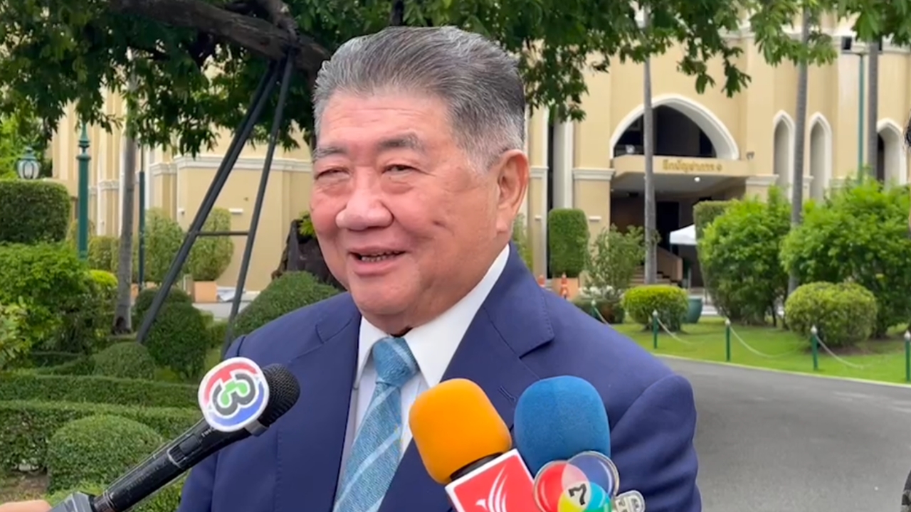 "ภูมิธรรม" ไม่หนักใจ นายกฯ แบ่งงานให้ดู "กลาโหม" มั่นใจ ทำงานร่วมทหาร