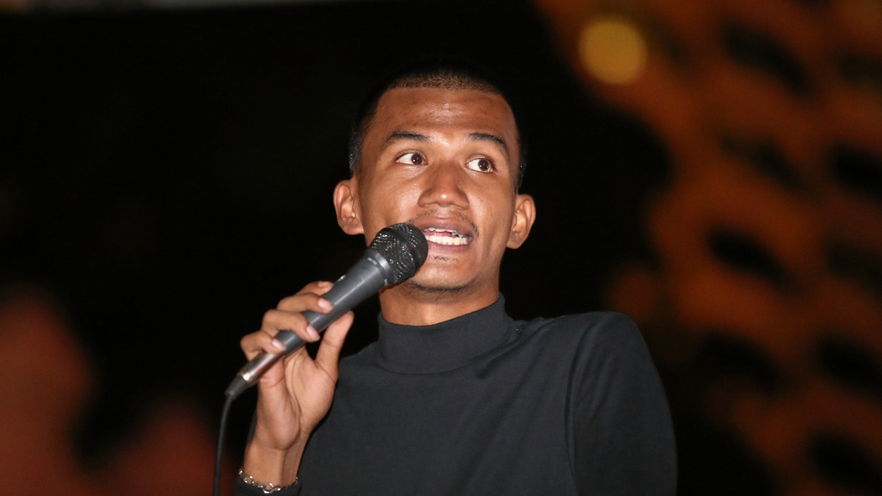 ศาล อ่านลับหลัง จำคุก "ไมค์ ภาณุพงศ์" 4 ปี คดี ม.112 หลังติดต่อไม่ได้