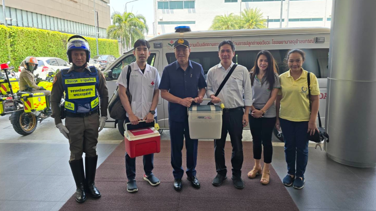 “อนุทิน” พาแพทย์บินด่วนผ่าตัดอวัยวะผู้บริจาค ขอบคุณช่วยต่อลมหายใจผู้ป่วย