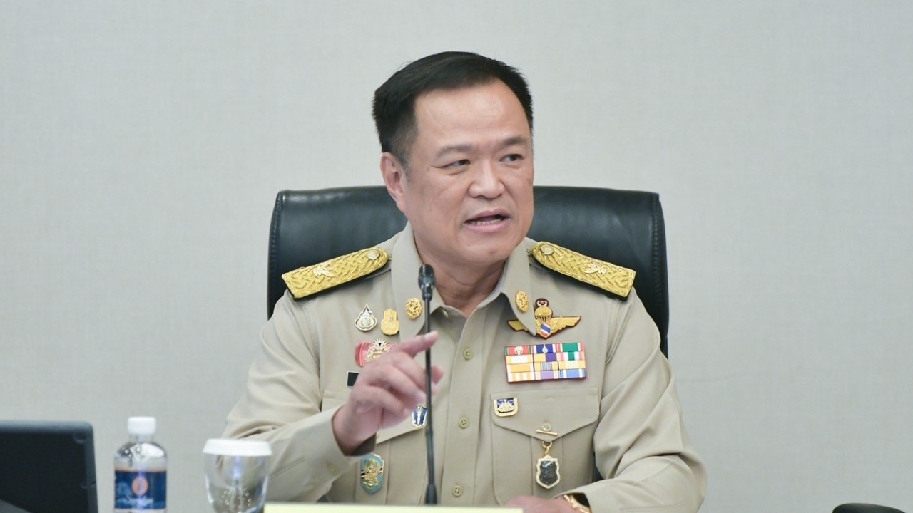 “อนุทิน” สั่ง สอบปมดราม่ารองผู้ว่าฯ-คนใกล้ชิด ต้องรายงานให้ทราบใน 15 วัน