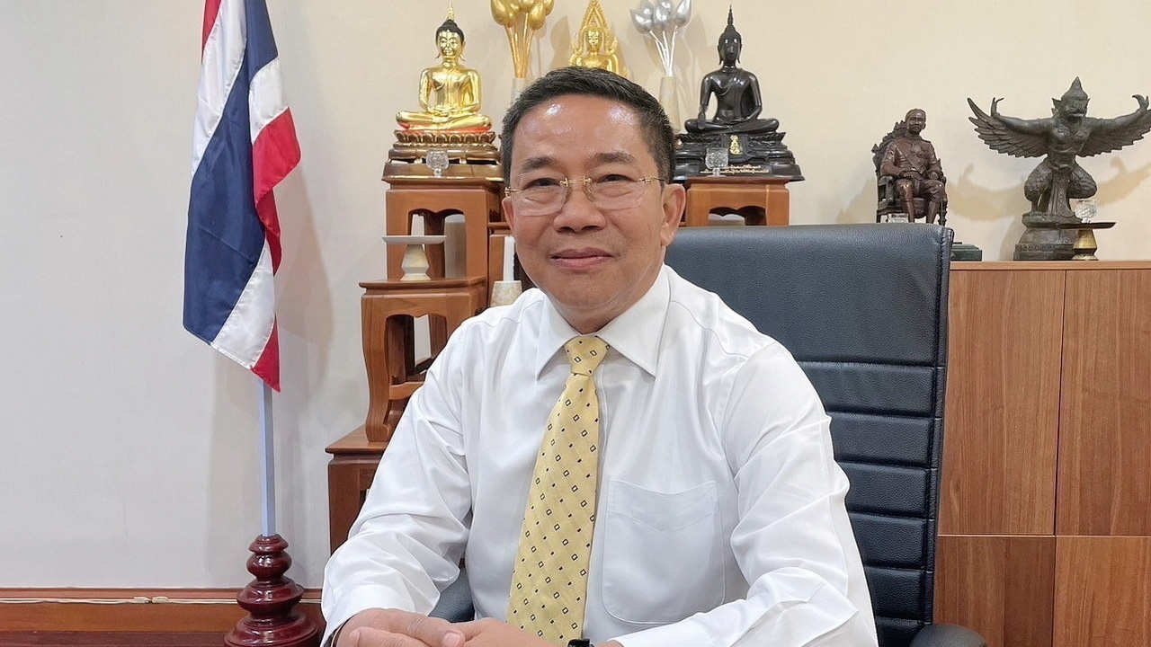 “พิชิต” บี้สํานักพุทธไม่กล้าฟันน้องไนซ์ เชิญ พม.หารือ ตร. ถกเกมวันวิสาขบูชา (คลิป)