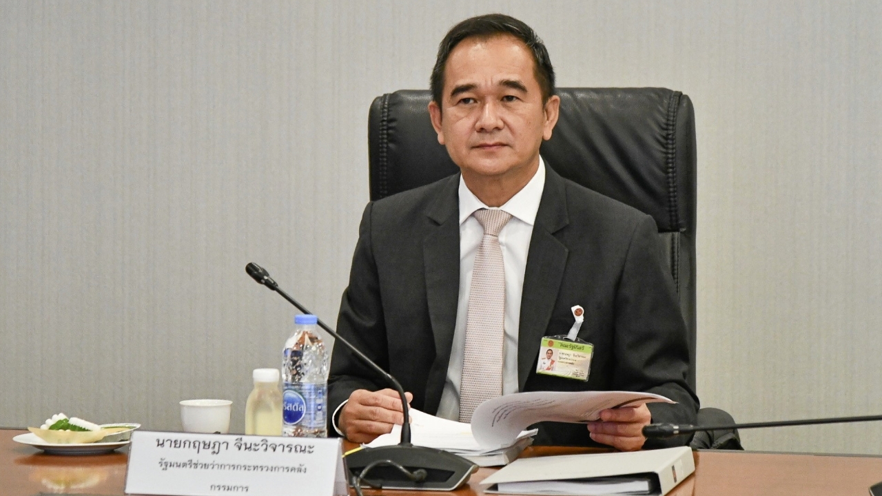 “คกก.กฤษฎีกา” ชี้ชัด “กฤษฎา” พ้นจากเก้าอี้ รมช.คลัง แล้ว มีผลตามกฎหมาย