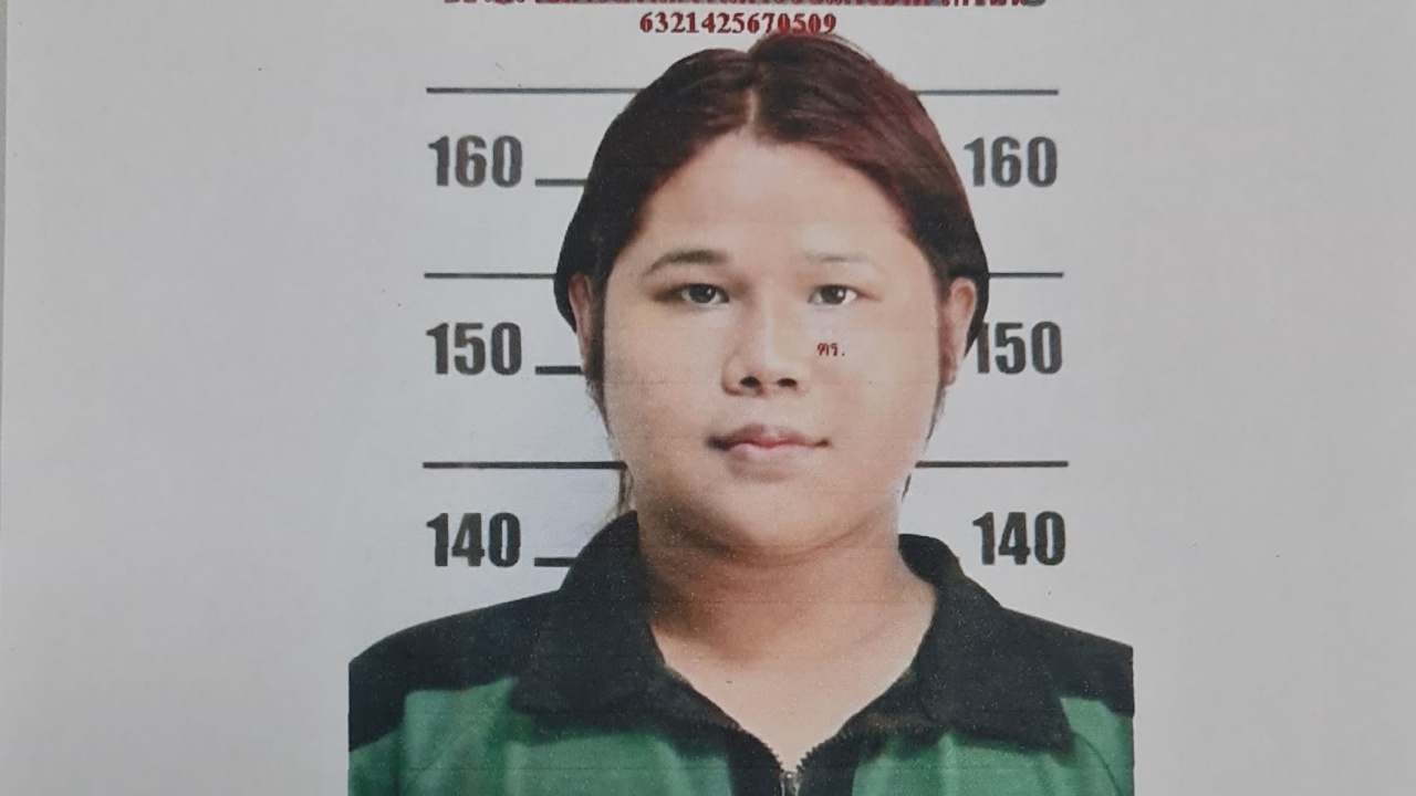 หมายจับสาวสอง อดีตแคชเชียร์ ลักทรัพย์ 40 ล้าน เจ๊งิ้ม เศรษฐินีเมืองเพชร