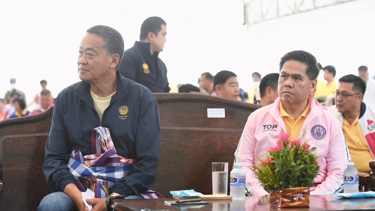 นายกฯ เยือนสุพรรณฯ ชม “วราวุธ” เก่งอยู่แล้ว ยกเป็นจังหวัดจัดการน้ำดีสุด