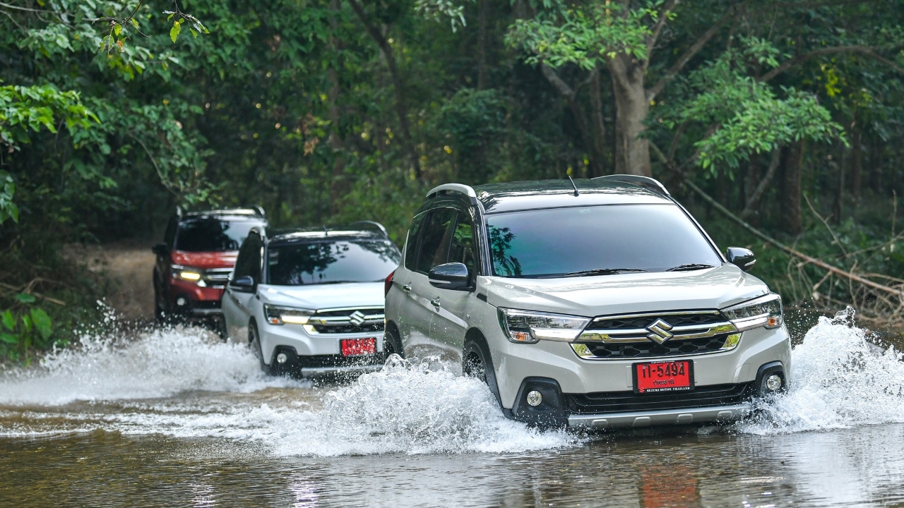 ซูซูกิปลื้ม XL7 HYBRID 5 โดนใจลูกค้า อัดโปรแรงขับฟรี 90 วัน ผ่อนนาน 99 เดือน