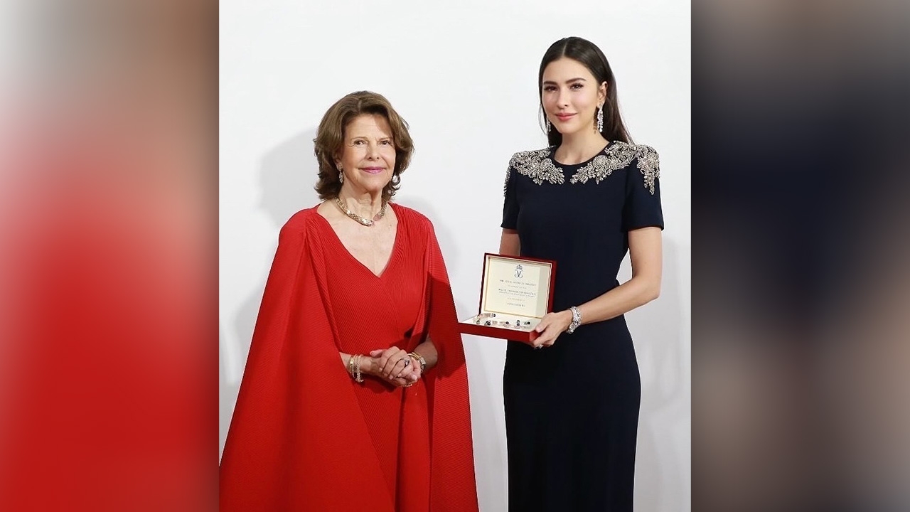 ริต้า สุดปลื้มใจ ได้รับพระราชทาน ROYAL ACORN จากสมเด็จพระราชินีแห่งสวีเดน