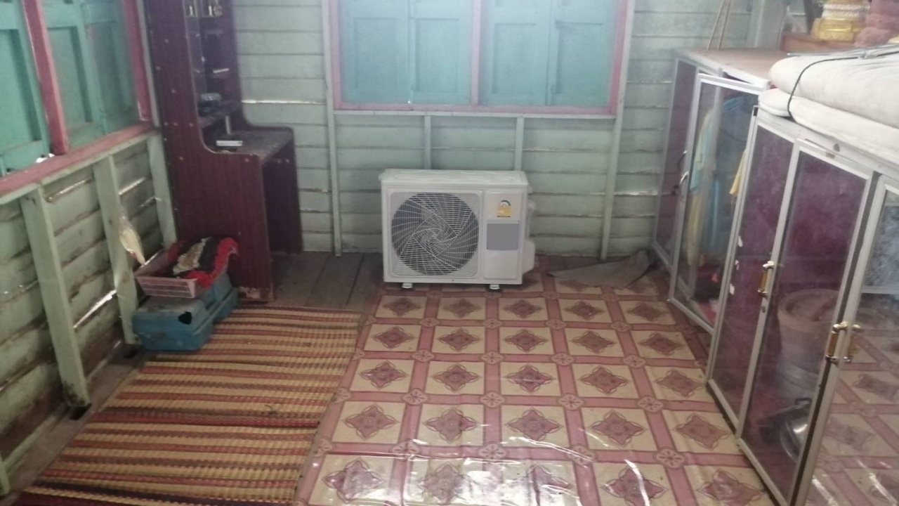 แบบนี้ก็มี ช่างติดตั้ง "คอมเพรสเซอร์แอร์" ไว้ในบ้าน พร้อมเผยเหตุผลสุดล้ำ