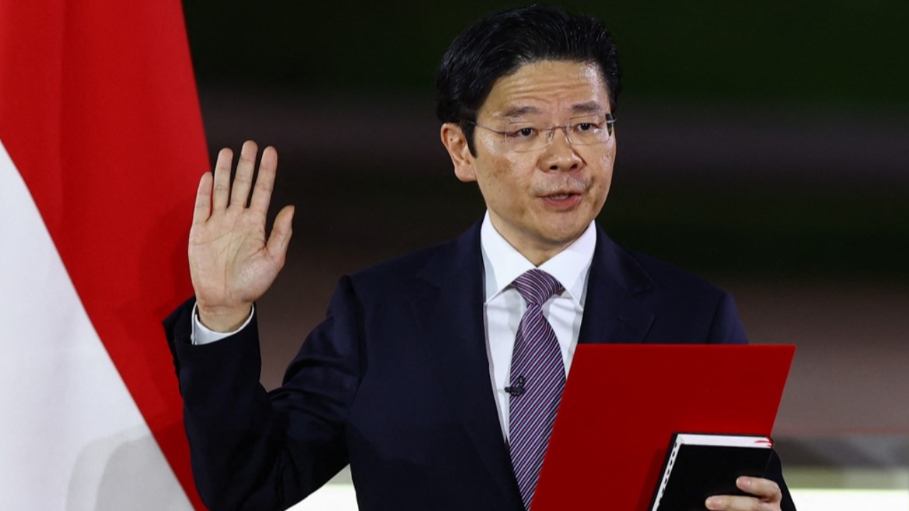 "ลอว์เรนซ์ หว่อง" สาบานตนรับตำแหน่งนายกฯ สิงคโปร์