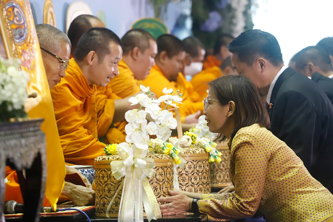 กทท. มอบเงินสนับสนุนโครงการจัดหารถหน่วยคัดกรองมะเร็งนรีเวช 36 ล้านบาท