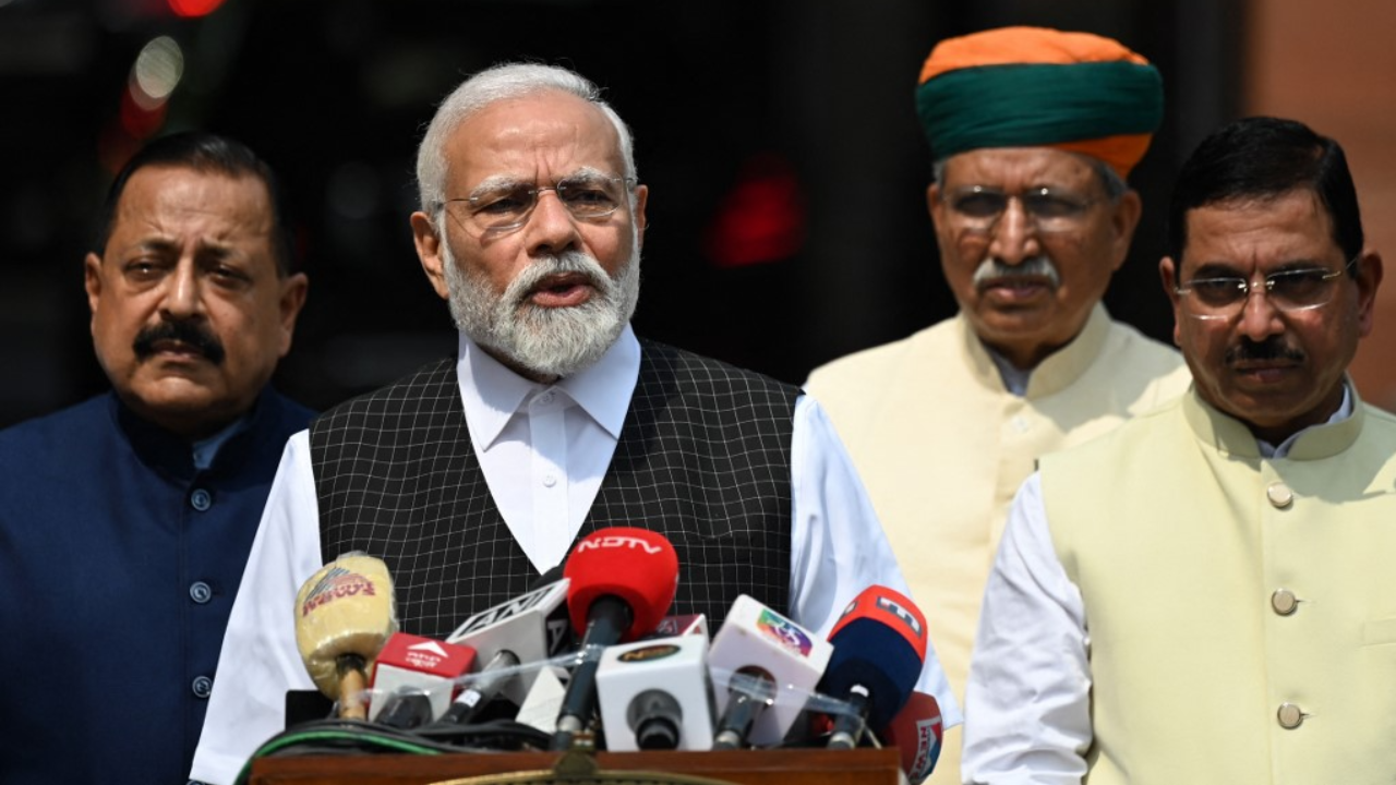 รัฐสภาอินเดีย เปิดอภิปรายญัตติไม่ไว้วางใจรัฐบาลโมดี