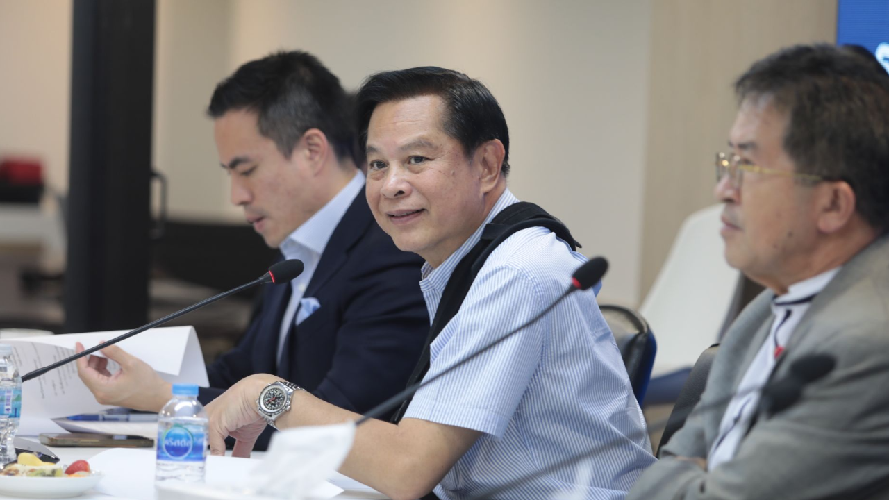 รทสช.ติวเข้ม สส. ย้ำพรรคเสียงไม่แตก เชื่อเพื่อไทยตั้งรัฐบาลไม่ง่าย