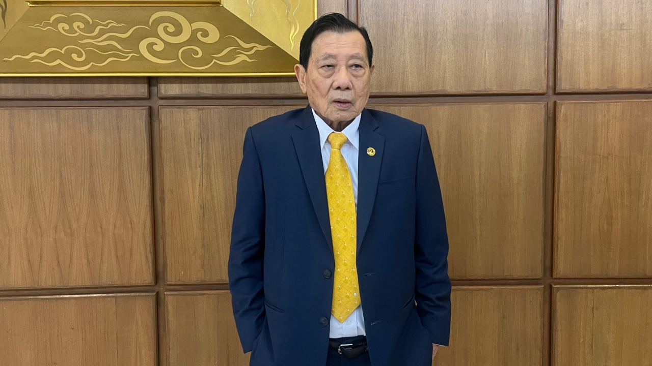 "ไชยวัฒน์" ฟันธง ถ้าปชป.ร่วมรัฐบาลเพื่อไทย เที่ยวหน้า "สูญพันธุ์" การเมือง