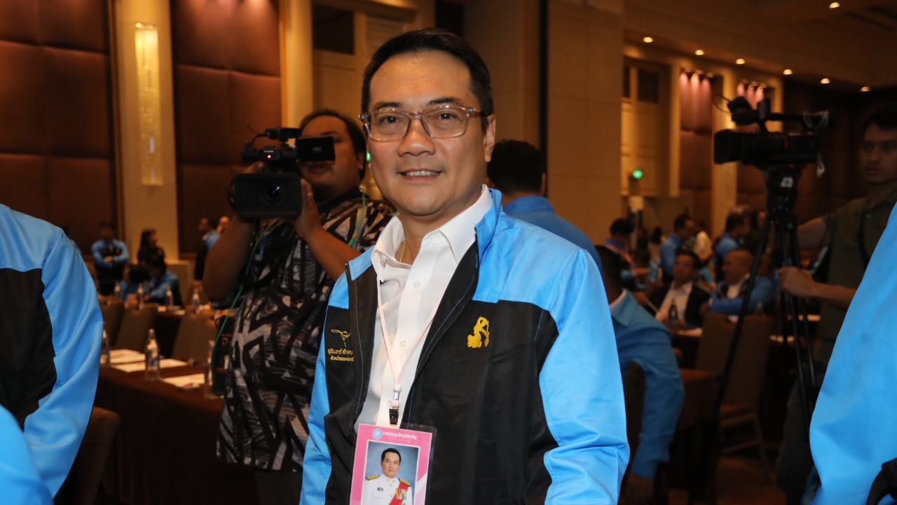 “นราพัฒน์” ซัดผู้ใหญ่ในประชาธิปัตย์ไม่ส่งไม้ต่อรุ่นหลัง แนะดูพรรคอื่นไปถึงไหนกันแล้ว