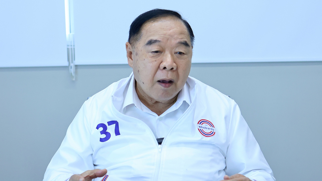 วิเคราะห์การเมือง : แตะมือ “เปลี่ยนสมการ”