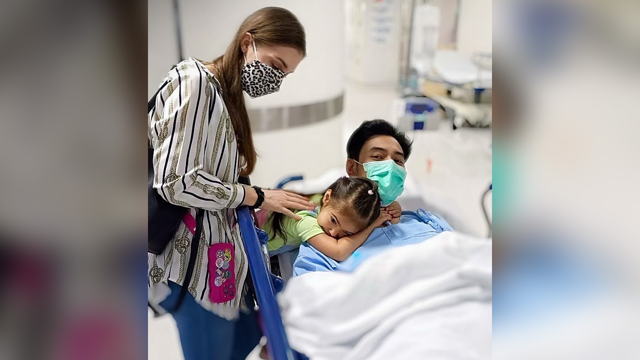 ภรรยา เอส กันตพงศ์ อัปเดตอาการหลังผ่าตัดใส่เครื่องกระตุกหัวใจไฟฟ้า