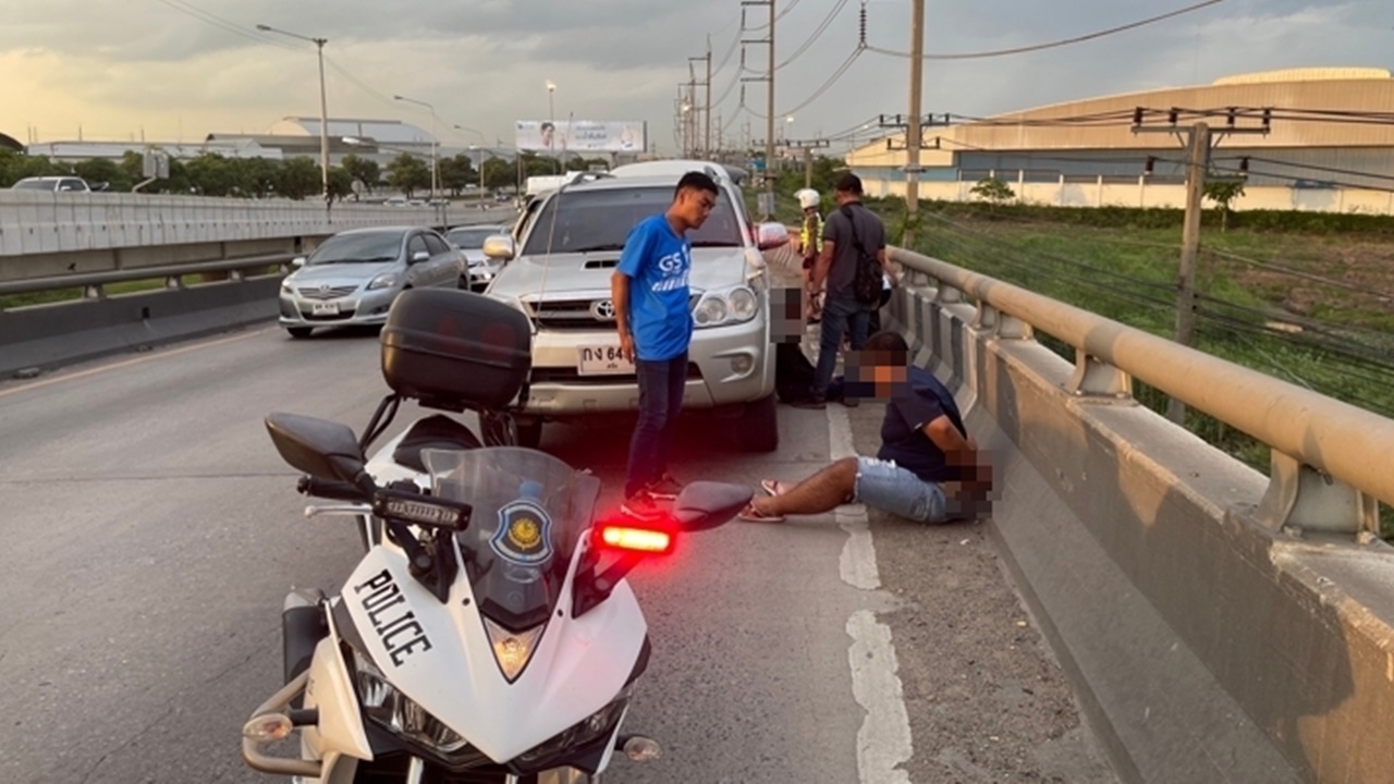 ตำรวจทางหลวงสกัดจับขบวนการลักลอบขนชาวจีน หลบหนีเข้าเมือง