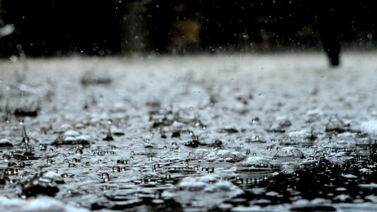 สภาพอากาศวันนี้ ทุกภาคฝนหนัก 42 จว.ระวังฝนถล่ม-อันตราย-น้ำท่วม-น้ำป่า 