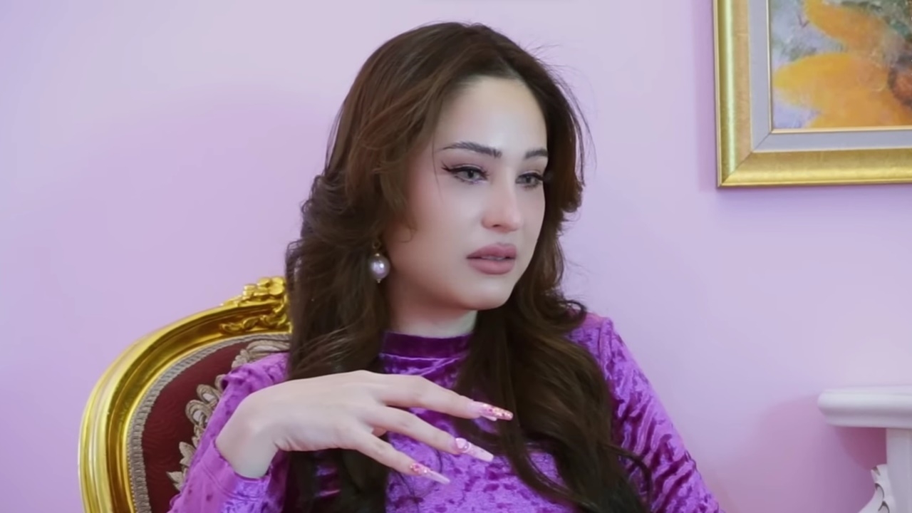 ขวัญ อุษามณี เล่า 30 ปีวงการบันเทิง เคยคิดสั้นกินยาหวังจบชีวิตตัวเอง (คลิป)