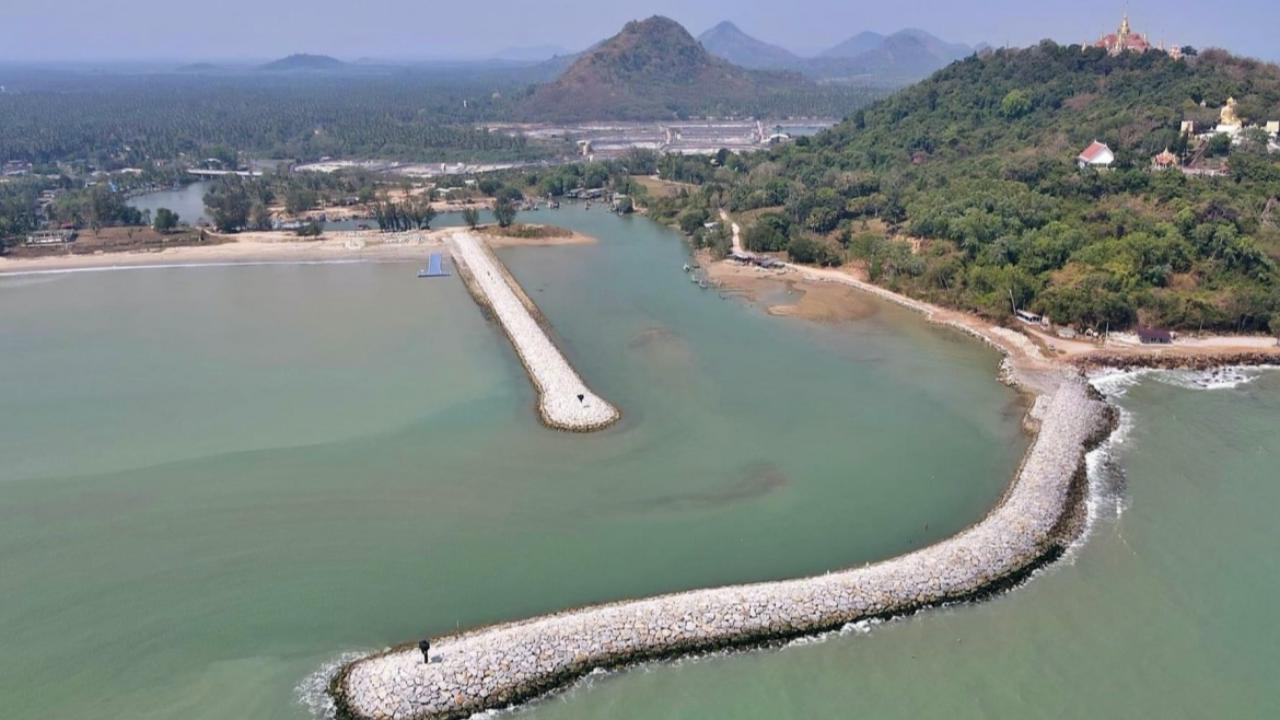 ร้องเขื่อนกันคลื่น 109 ล้าน กรมเจ้าท่า สร้างคาราคาซัง นำเรือเข้าคลองไม่ได้ 