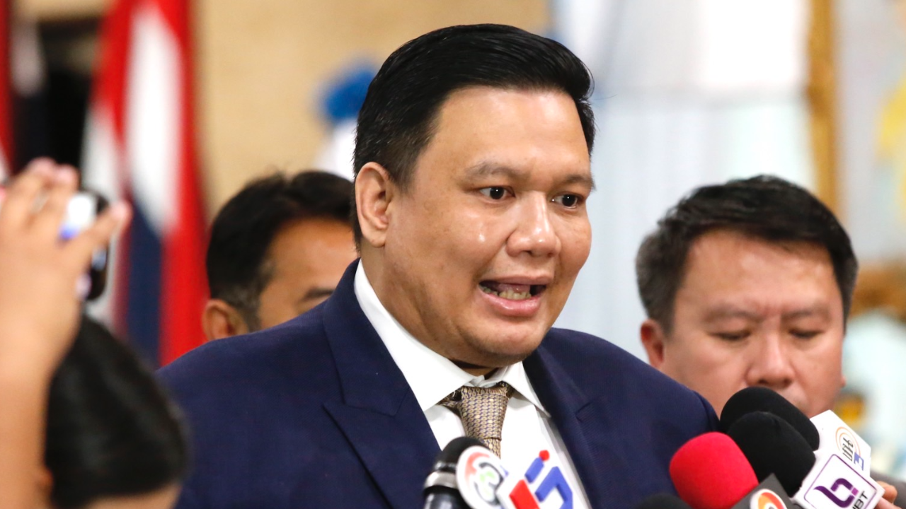 "ไผ่ ลิกค์" ยัน "บิ๊กป้อม" ไม่ได้สั่ง 40 พปชร. โหวตนายกฯ เพื่อไทย ยกพรรค