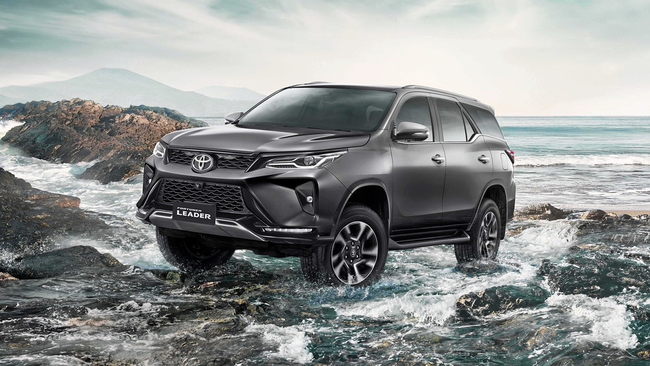 ฮือฮา! FORTUNER "Signature of Excellence" โตโยต้าย้ำความเหนือระดับรถอเนกประสงค์
