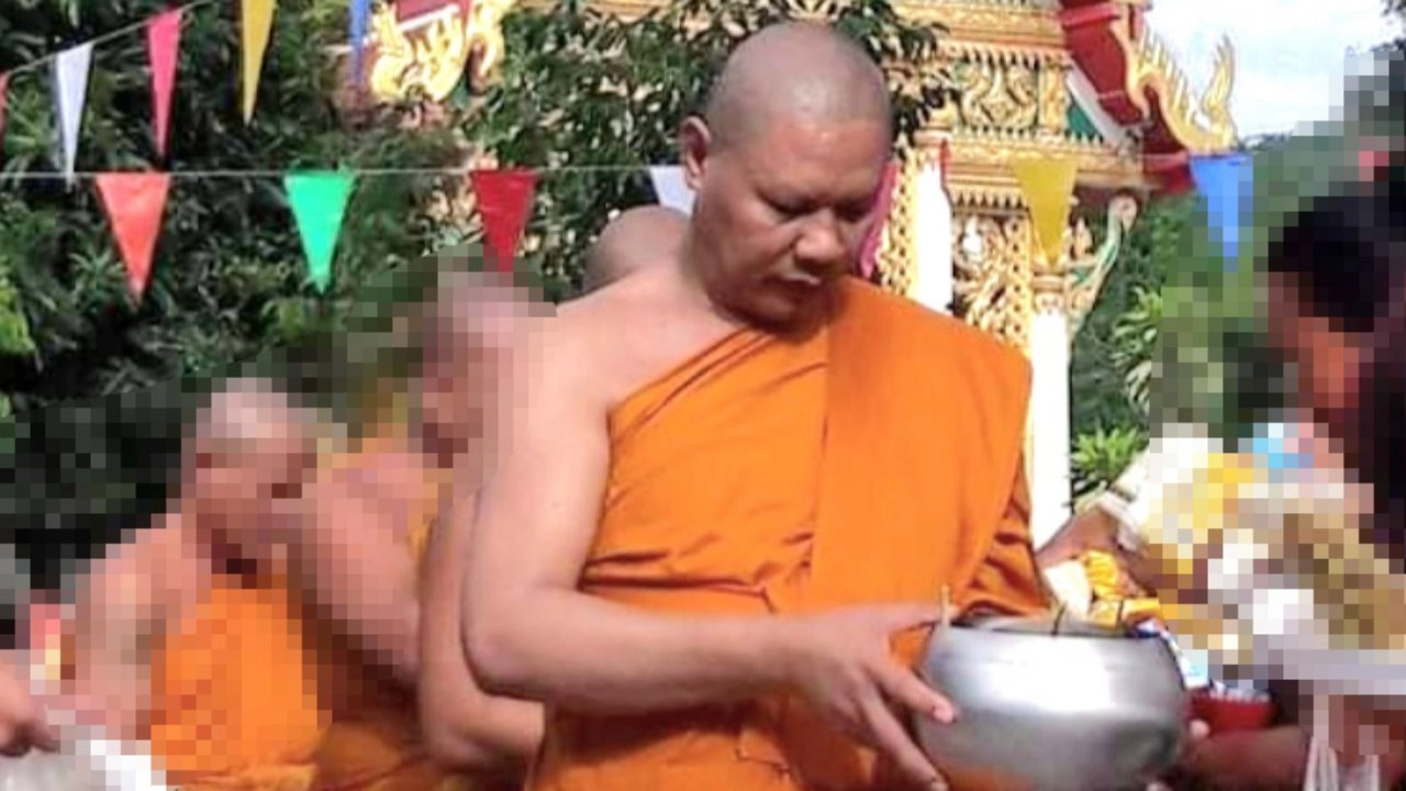 在梭桃邑地区的僧侣停止工作后，Khao Chi Chan 方丈准备应对第 157 条的诉讼。