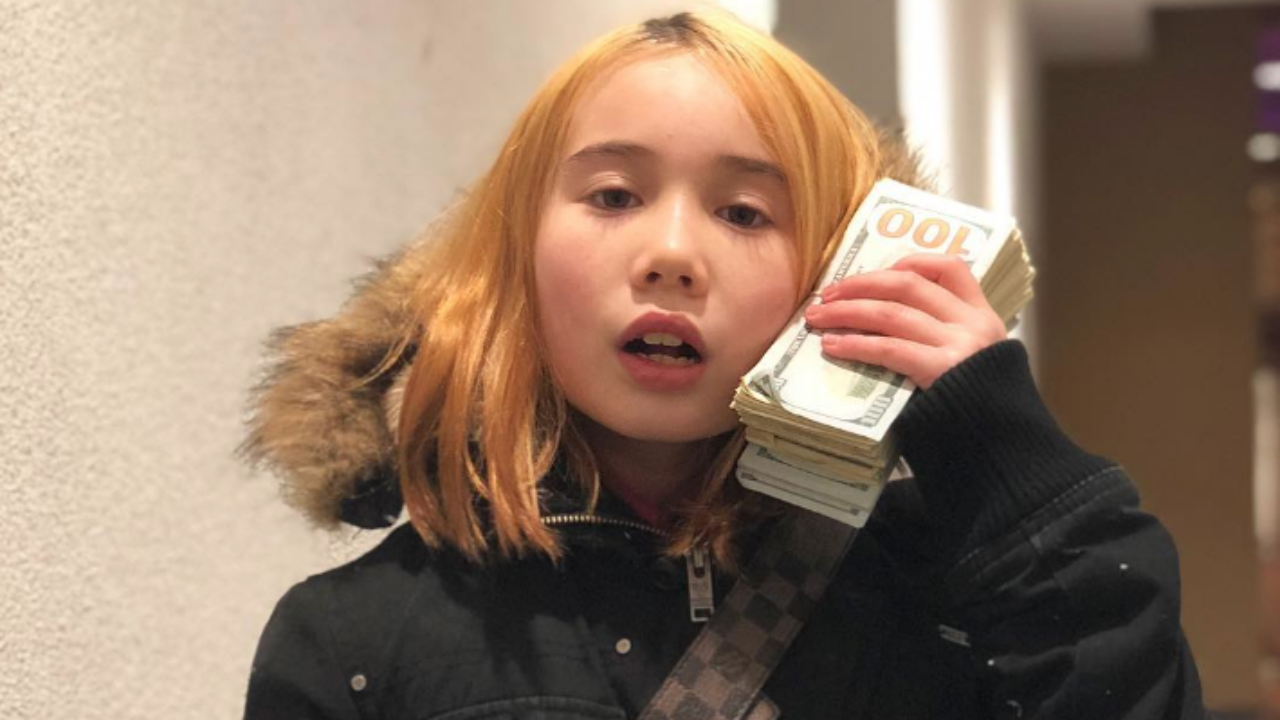 ชาวเน็ตแห่อาลัย "ลิล เทย์" (Lil Tay) แร็ปเปอร์ชื่อดังดับปริศนาในวัยเพียง 14 ปี พร้อมพี่ชาย