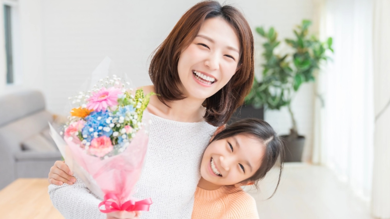 100 คําคมวันแม่ 2569 ซึ้งๆ กวนๆ บอกรักแม่จากหัวใจ อ่านแล้วอมยิ้ม