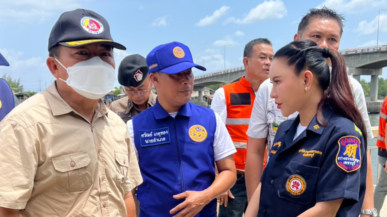 สส.เพชรบุรี รวมไทยสร้างชาติ เกาะติดค้นหาผู้สูญหายถูกพายุงวงช้างพัดเรือล่ม