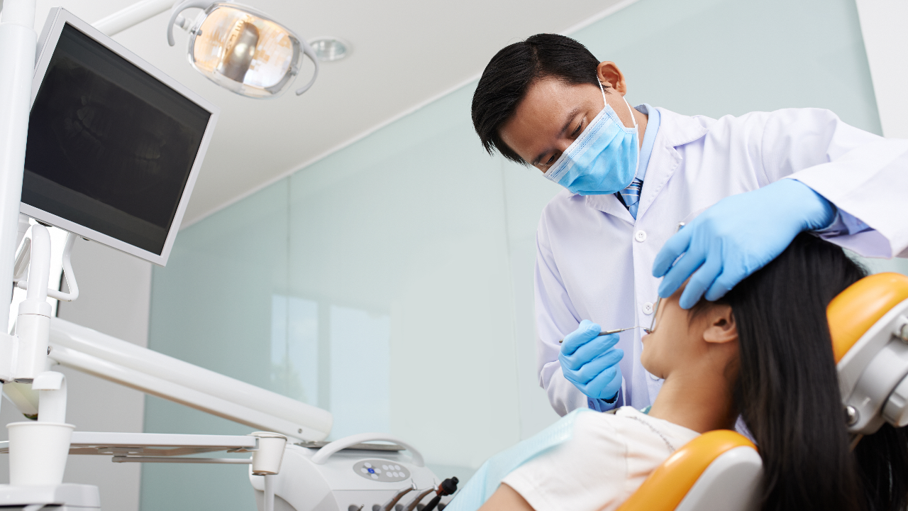 ชวนผู้สูงอายุ 60 ปีขึ้นไป-สตรีตั้งครรภ์ตรวจฟันฟรี ตั้งแต่วันนี้-17 ส.ค.