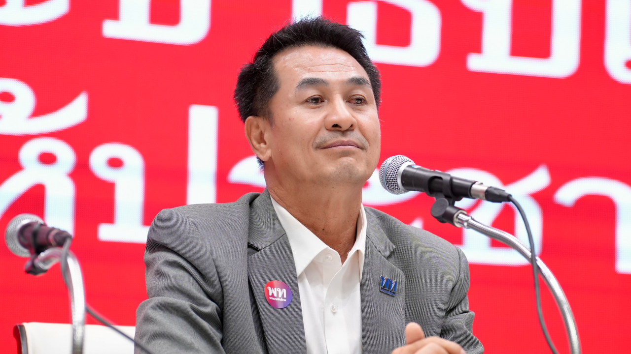 “หมอชลน่าน” แง้มอาจมีข่าวดี ขอรอฟังก้าวไกล ลดเพดานแก้ม.112 หรือไม่