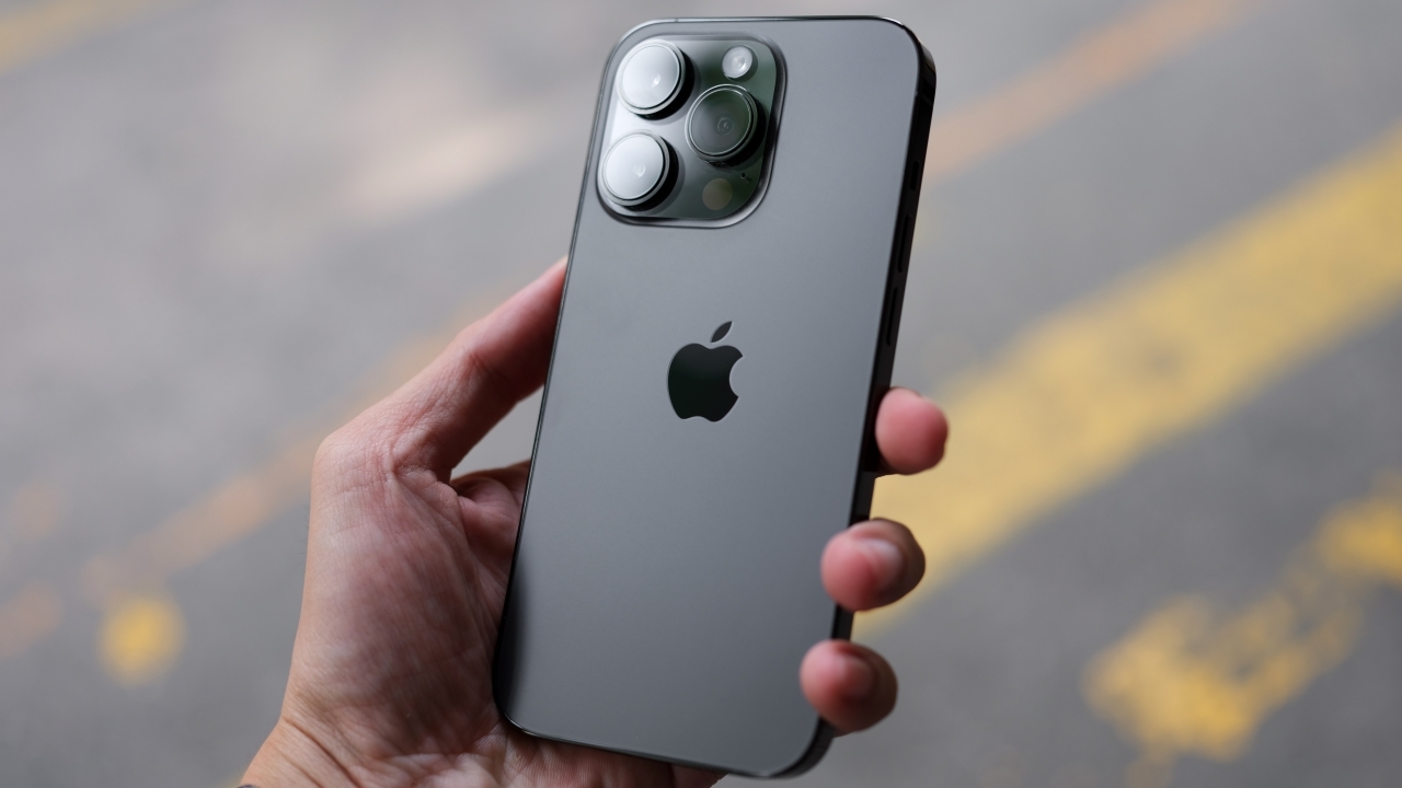 Apple ใช้เทคโนโลยีแบตเตอรี่รูปแบบใหม่ มีลุ้นประเดิมครั้งแรกใน iPhone 15