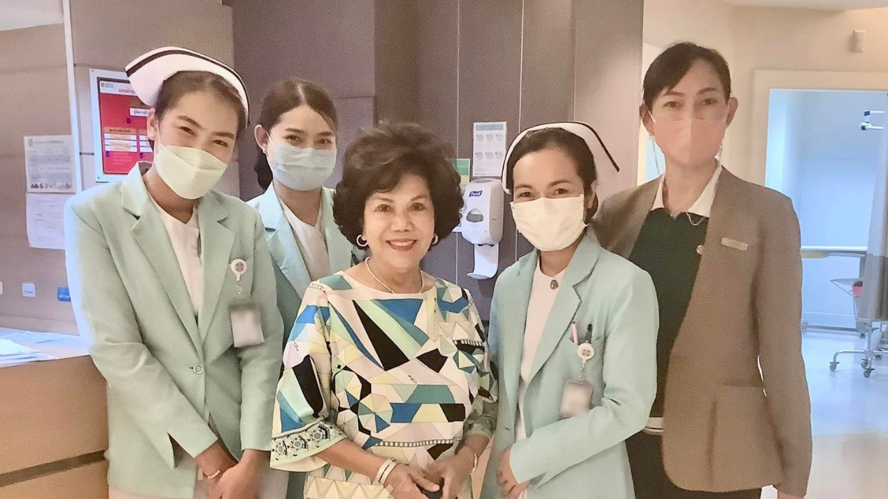 ส.ว.ประภาศรี เล่าหลังโหวตให้ "พิธา" ไปที่ไหนชื่นใจเสมอ มีคนเข้ามาทักทาย