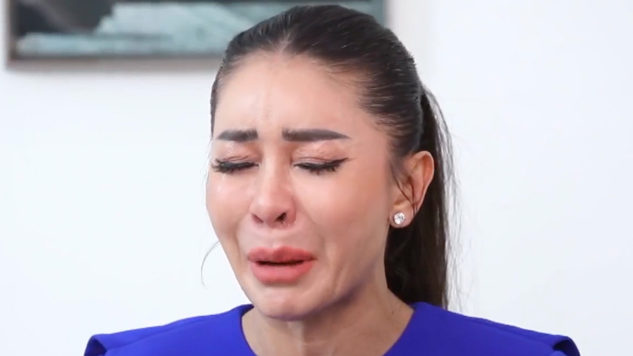 เป็กกี้ ศรีธัญญา น้ำตาร่วง เปิดปมปัญหาทะเลาะสามี ไม่คุยกันเป็นเดือน 