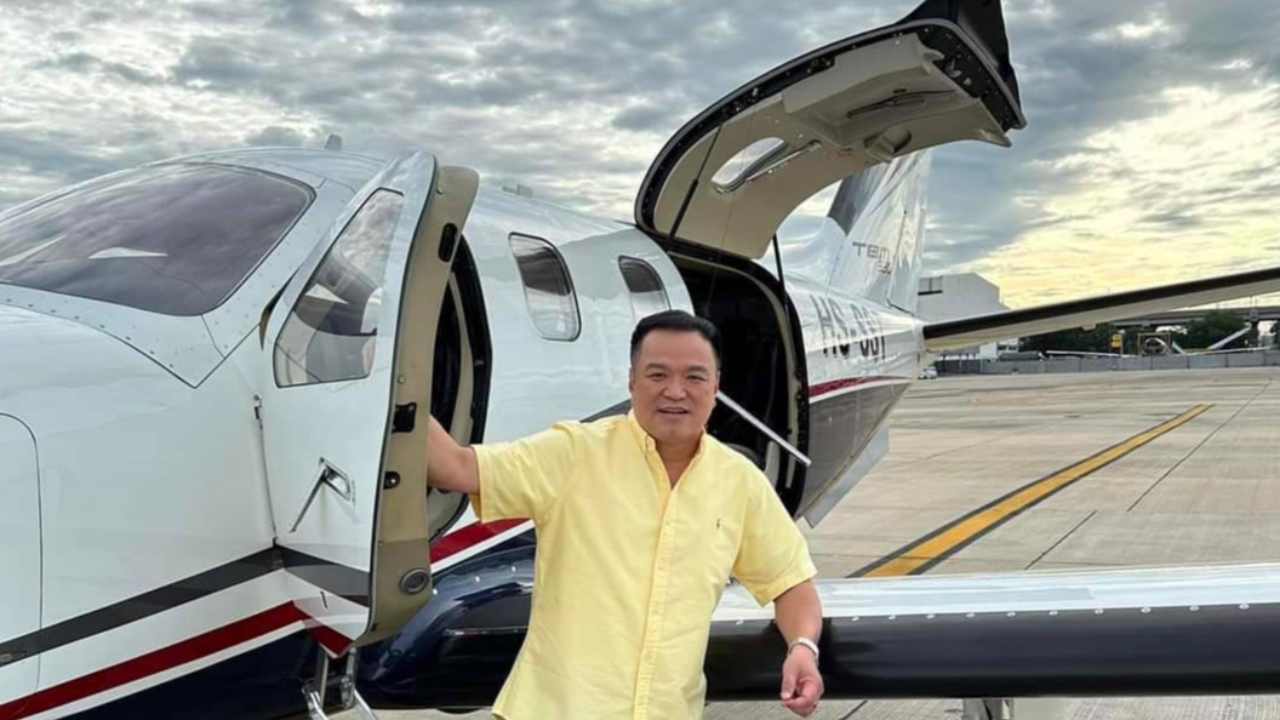 "อนุทิน" บินร้อยเอ็ด ลุยภารกิจหัวใจติดปีก รับอวัยวะส่งต่อผู้ป่วย