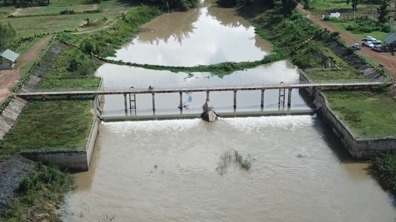 สลด หนุ่มเบญจเพสช่วยด.ช.รอดจมน้ำ ตัวเองหมดแรงจมดับแทน