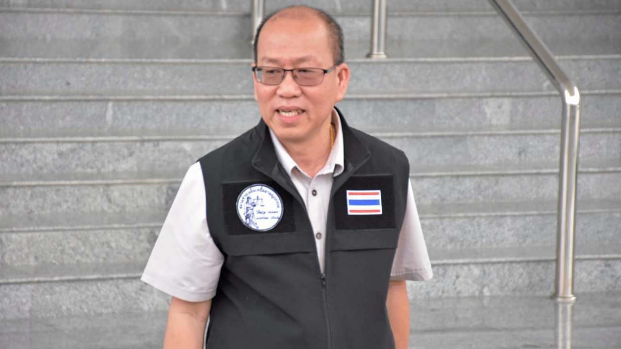 "อัจฉริยะ" ถอนตัวคดีรีดเงินพนัน 140 ล้าน แฉ ตร.โกหก ไม่อยากเปลืองตัว