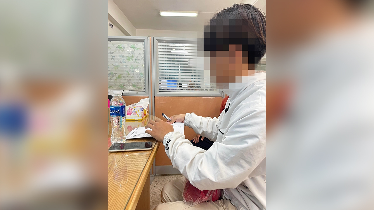 เปิดใจ นศ.สู้ชีวิต ไม่เข้าเกณฑ์กู้ กยศ. หาเงินส่งตัวเองเรียน อาศัยอยู่กับเพื่อนตามหอ