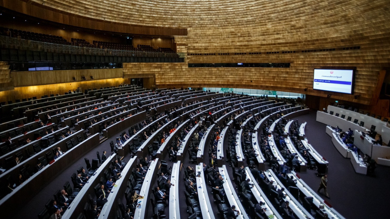 ถ่ายทอดสดประชุมรัฐสภา เปิดโอกาส สส.-สว.อภิปราย 5 ชั่วโมง ก่อนโหวตนายกฯ รอบ 3