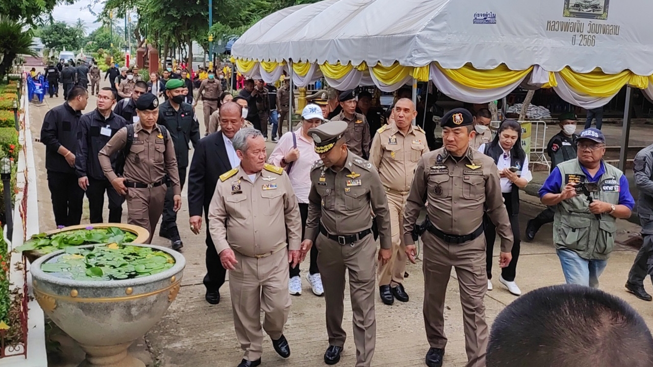 บิ๊กโจ๊ก นำคณะจากส่วนกลาง เข้าตรวจสอบทรัพย์สินวัดบางคลาน สว.กิตติศักดิ์ ร่วมต้อนรับ