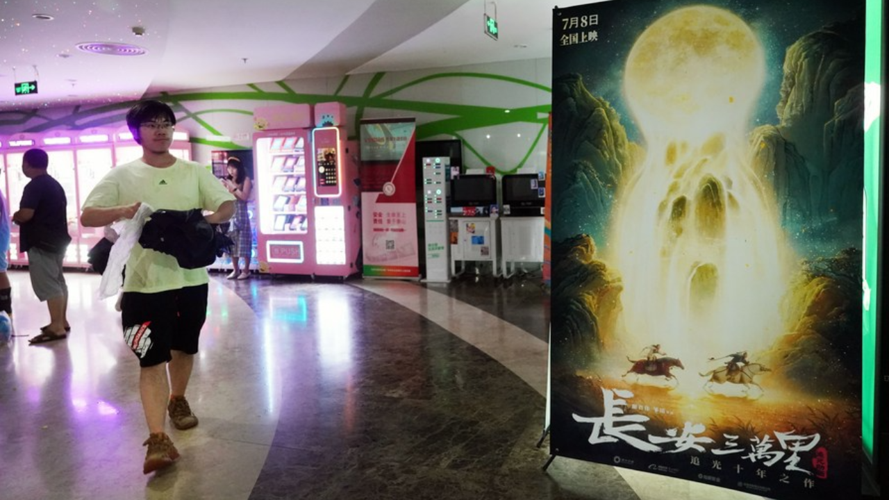 บ็อกซ์ออฟฟิศจีน กวาดรายได้ช่วงซัมเมอร์ ถล่มทลายสูงสุดเป็นประวัติการณ์