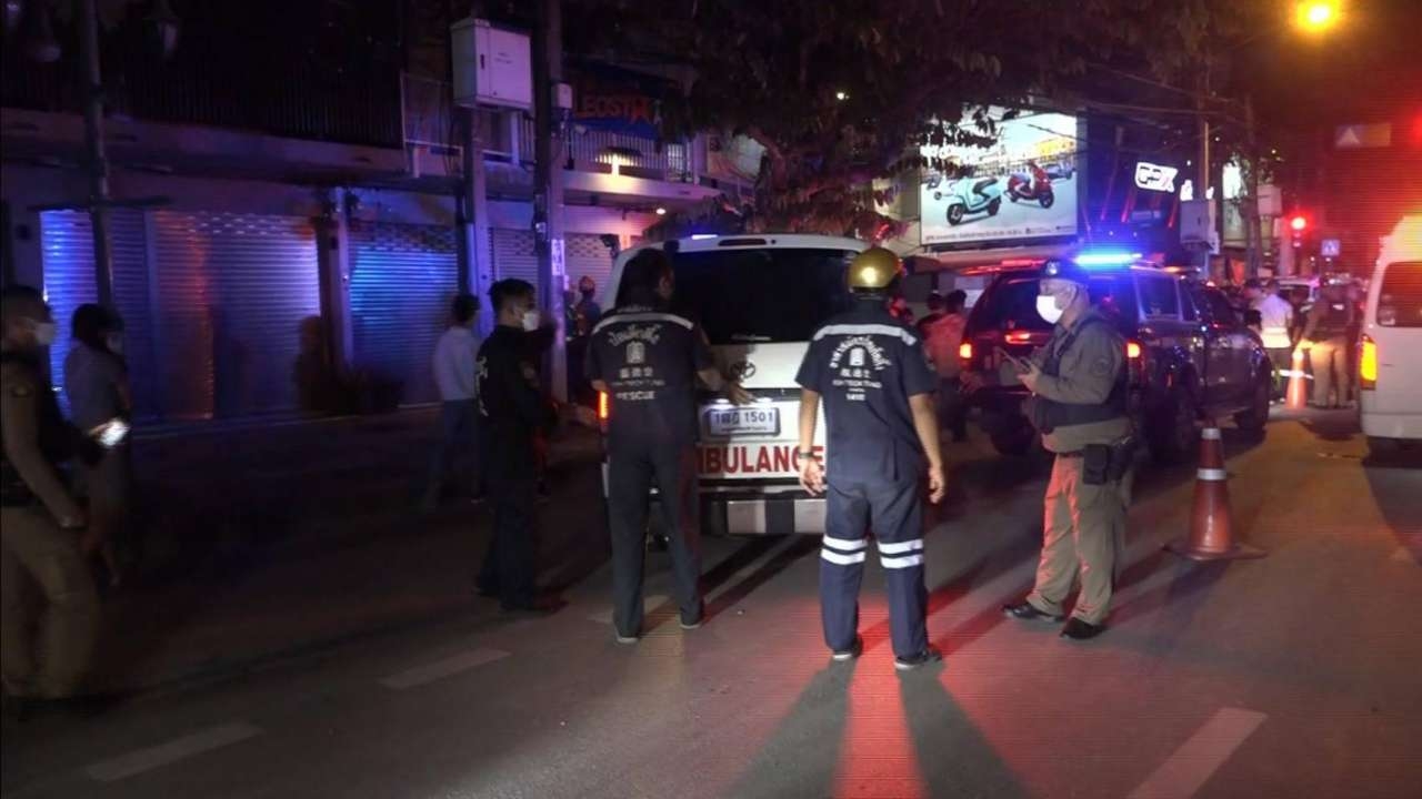 โจ๋ปากน้ำ 10 คนแว้นมาสะพานพุทธฯ ถูกโจ๋กรุงขี่จยย. 30 คัน รัวยิงเจ็บ 1