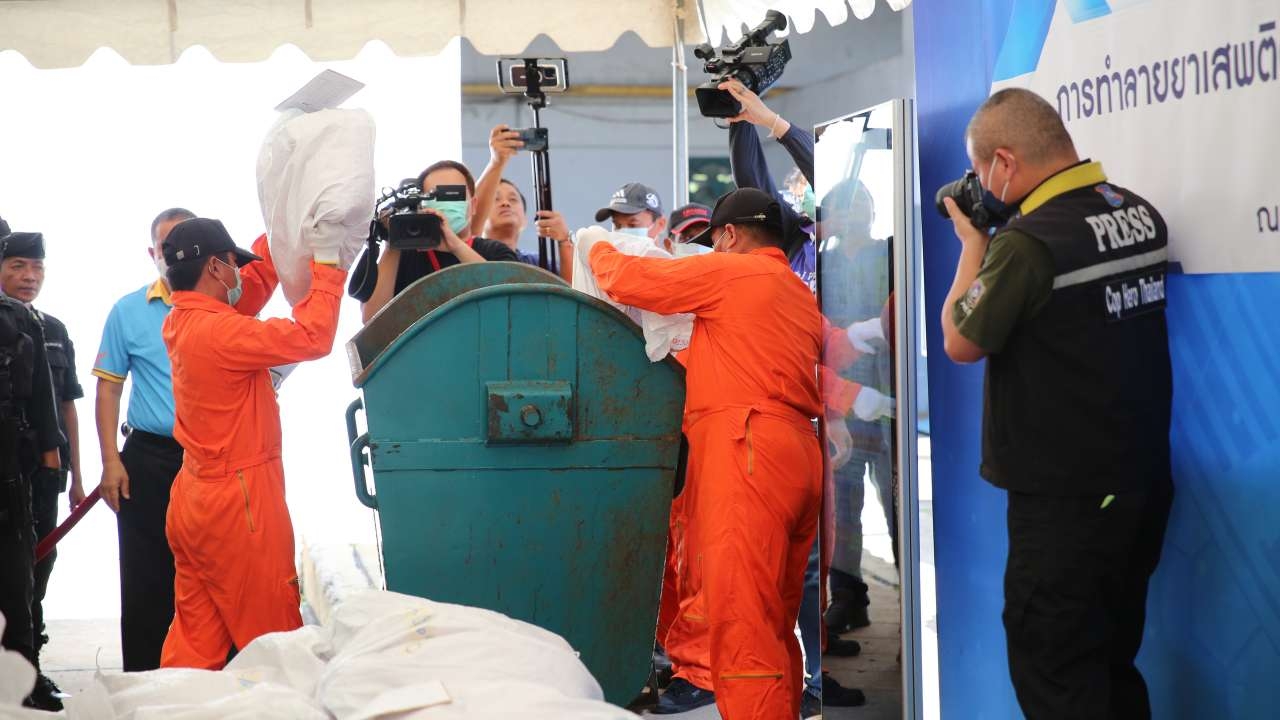 ป.ป.ส. เผายาเสพติดของกลาง 25 ตัน ด้วยระบบไร้ควัน ย้ำโปร่งใส ตรวจสอบได้