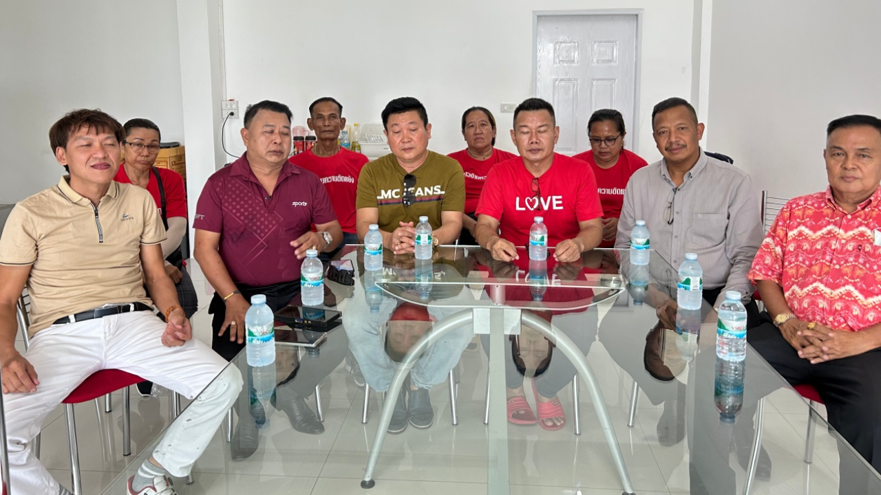 รับทักษิณกลับไทย เสื้อแดงปทุมฯ สายไหม พัทยา นัดเจอที่ดอนเมือง