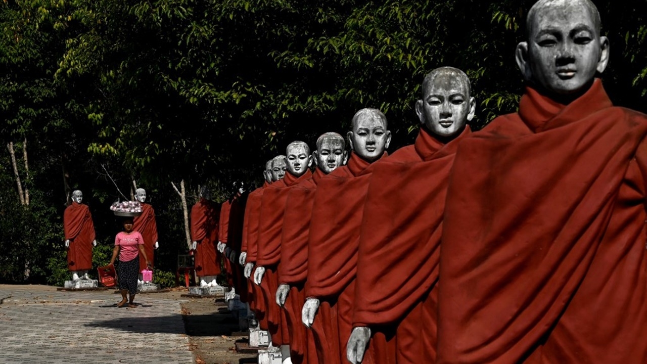 เมียนมาจับชาวสวิสกับพวกอีก 13 คน ฐานทำหนังดูหมิ่นศาสนาพุทธ