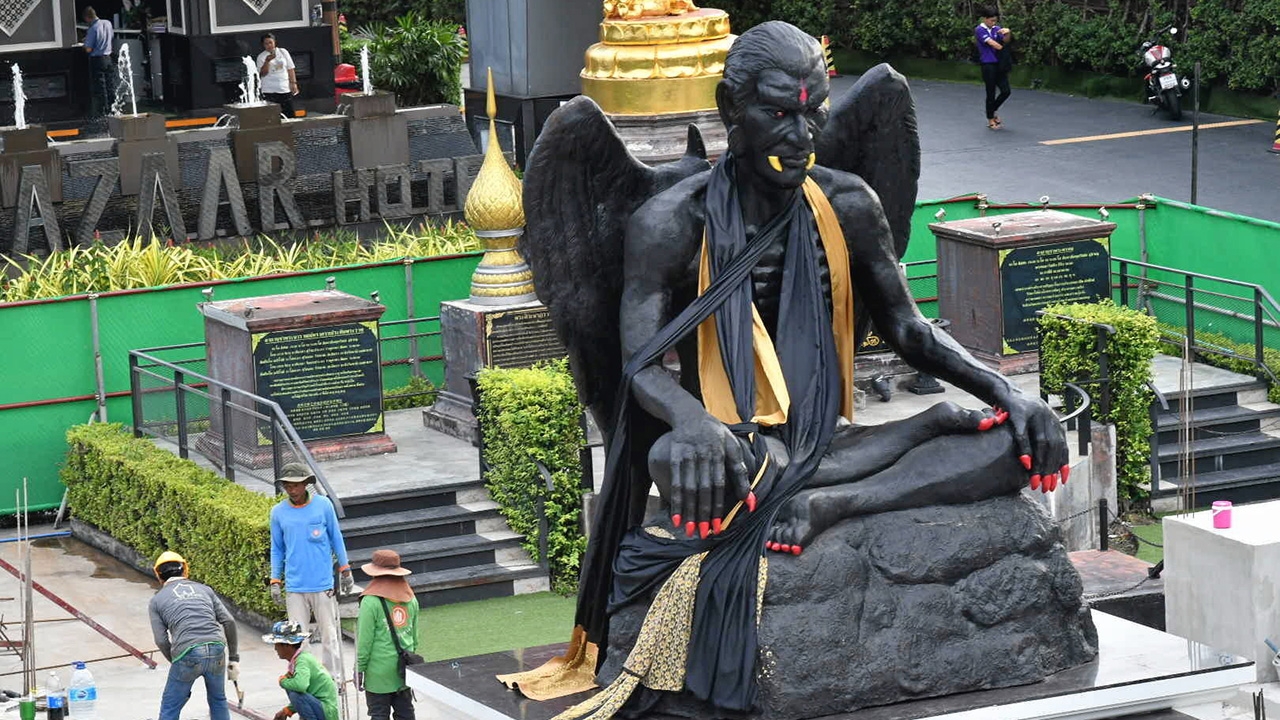 นักศาสนวิทยาชมคนสร้าง "ครูกายแก้ว" เก่งทํายอด เข้าใจตลาดคุณไสย