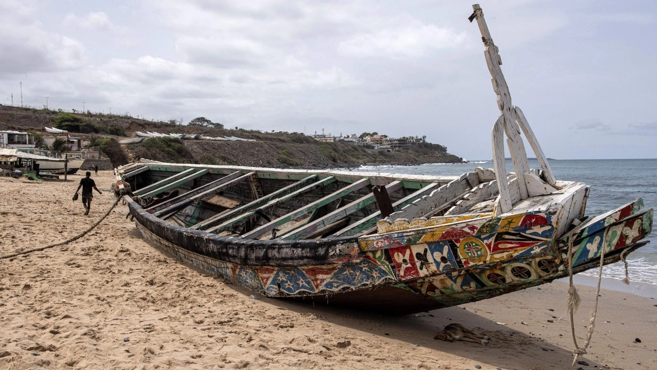 塞内加尔移民船倾覆 造成至少60人死亡